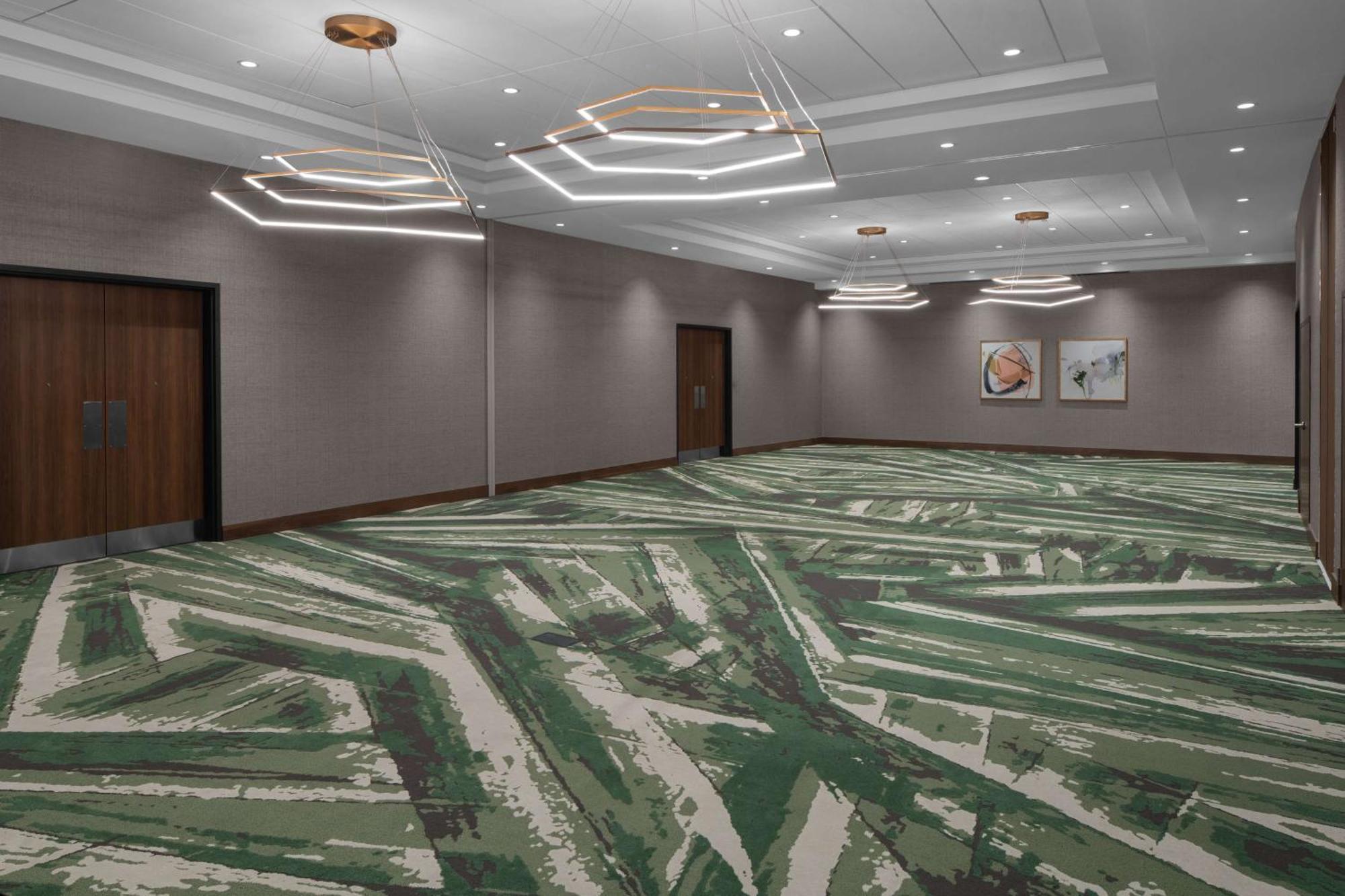 Embassy Suites By Hilton Madison Downtown Екстериор снимка